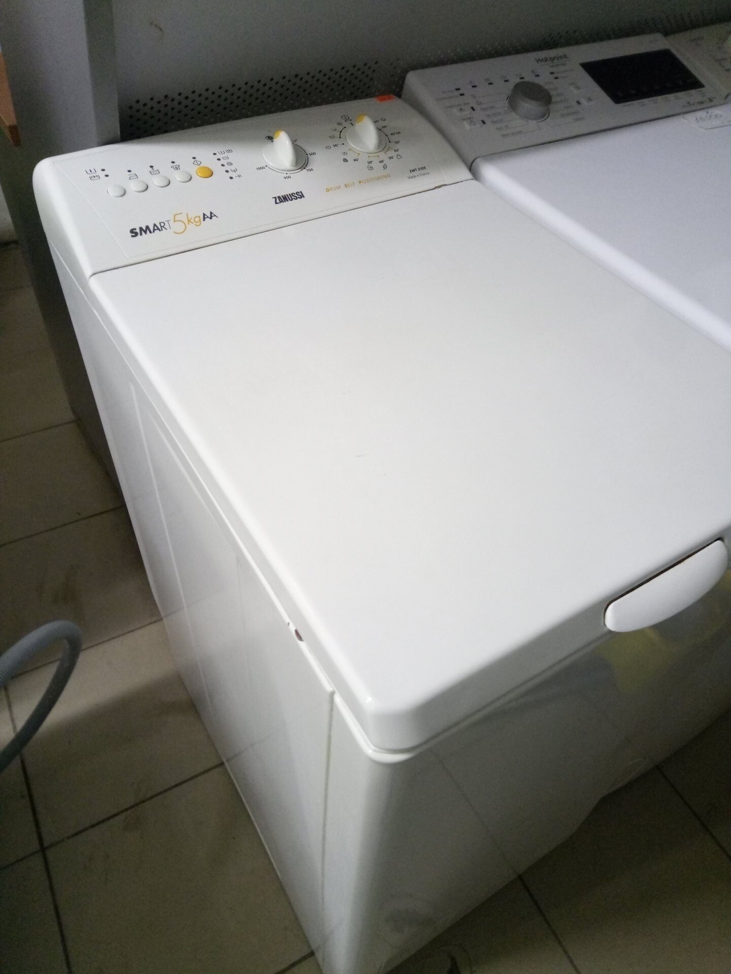 Стиральная машина Zanussi ZWT 3105 (вертикалка)